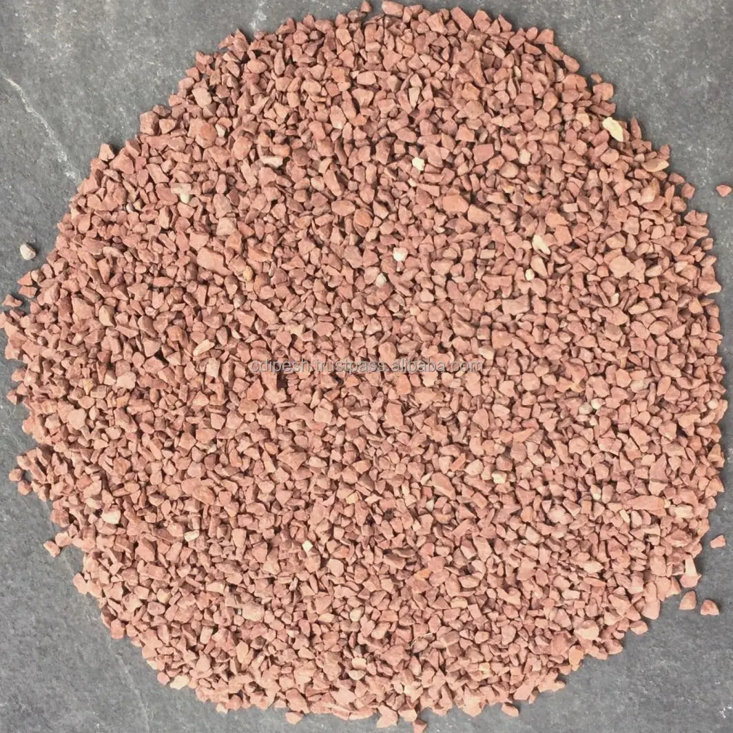 Строительные чипы из белого дробленого камня для украшения или мощения