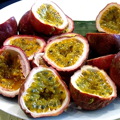 100% organic fresh passion fruit / Passion fruit water 2020 +84 845 639 639