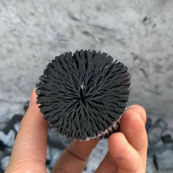 Белый уголь Lychee сделанный во Вьетнаме