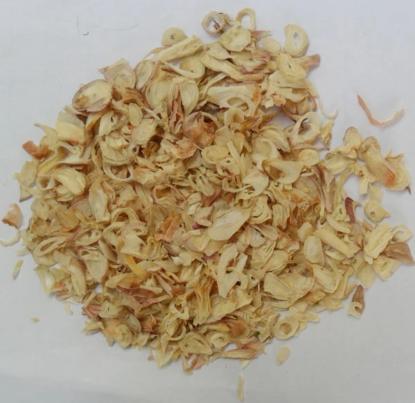 Сушеные ломтики лука из Вьетнама в 2020 г.