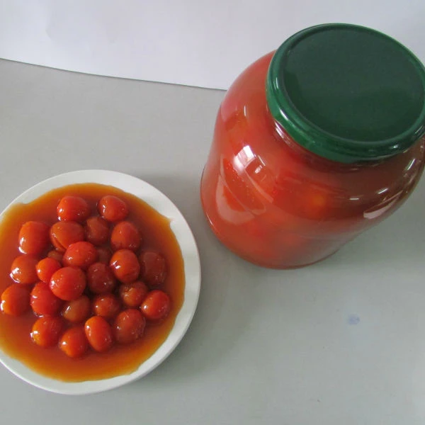 Консервированные помидоры в собственном соке