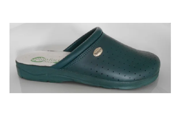 
Man surgical clogs 