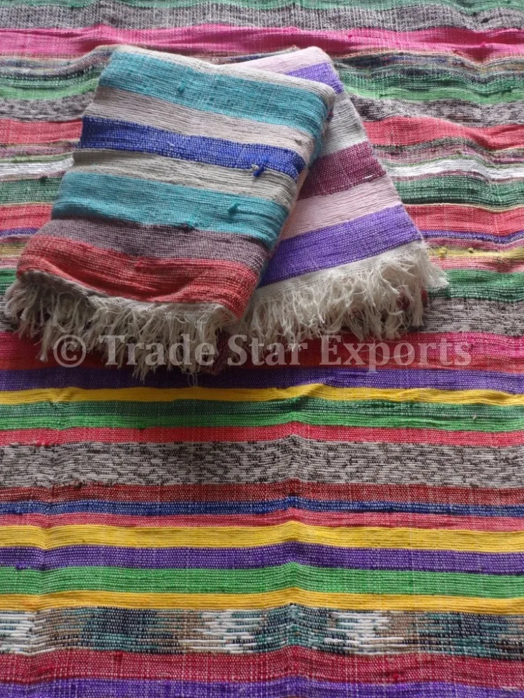 Handloom vintage rug chindi indian dhurrie rugs carpets flooring yoga mat