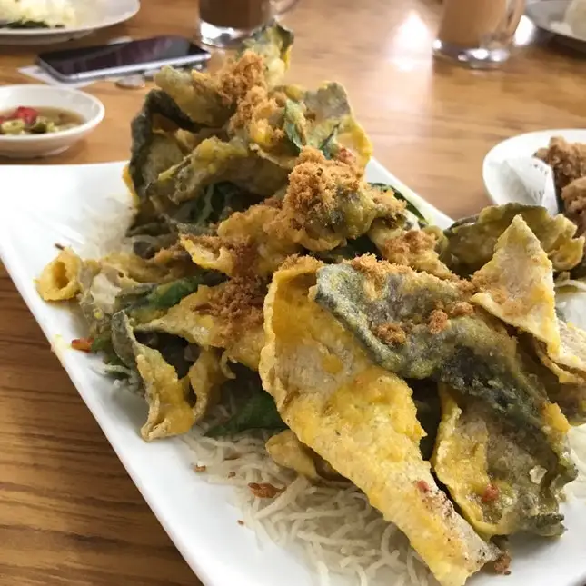 HIGH QUALITY FRIED FISH SKIN/ FISH SKIN FOR SNACK/  Ms Lucy +84 929 397 651