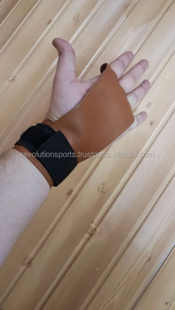 Exotic Leather Anti-Slip Leather Crossfit grips for workout/Palm protector 2018 best seller