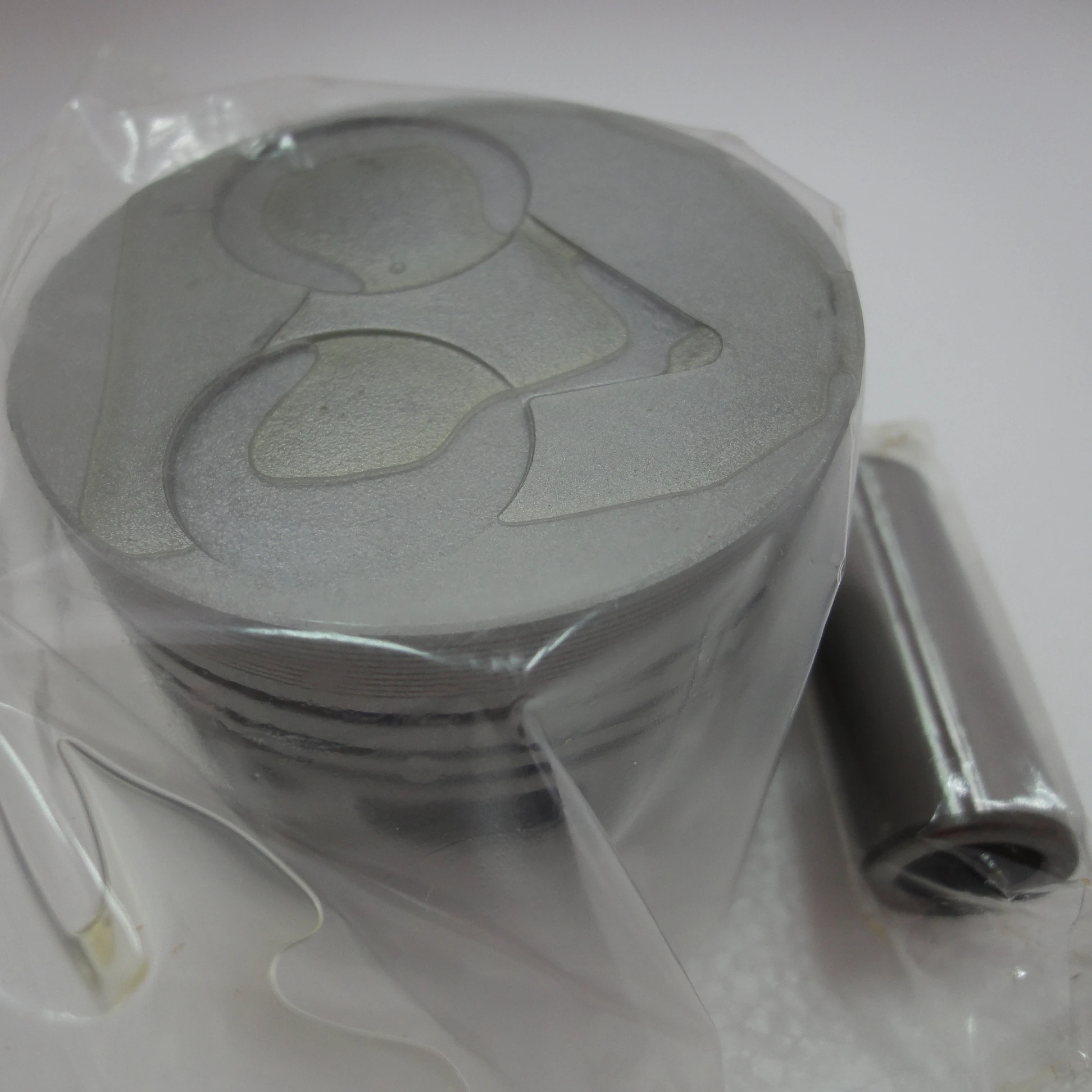 Z482 67MM piston for Kubota agriculture tractor engine parts