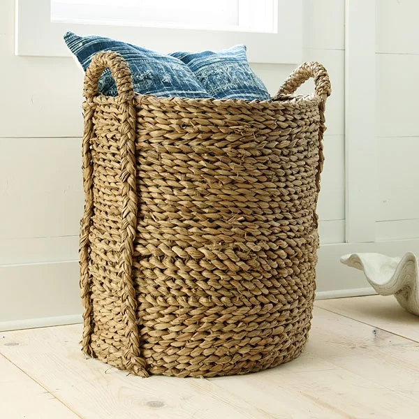Latest Collection Hand-Weaving Water Hyacinth Storage Basket Cheap Products for Daily Use Boxed Packing for Bulk Buying