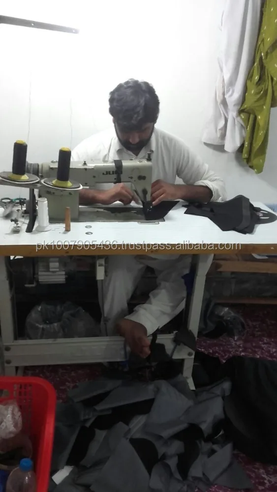 New OEM Wholesale Design Special Training  leather Boxing Gloves Muay Thai Fighting Gloves