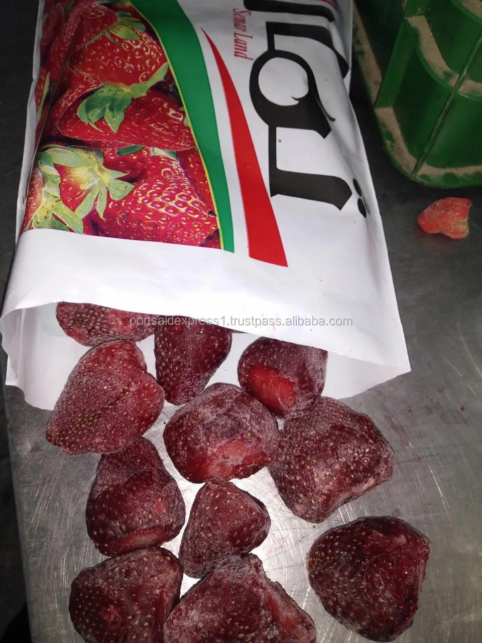 price for frozen strawberry , strawberry frozen  ready to export to Russia