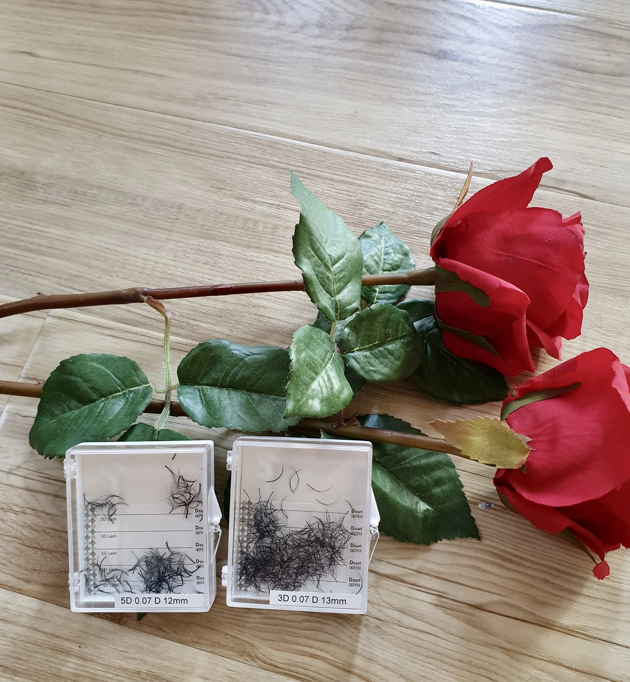 
3D 5D premade volume fans Eyelash Extension 3d mink eyelashes wholesale-Made in Vietnam 