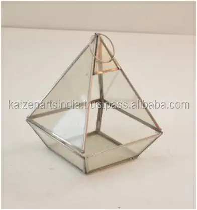 Custom Wholesale Clear Glass Candle Lantern Modern Luxury Decorative Simple Metal Lantern Glass Terrarium Gold Home Decoration