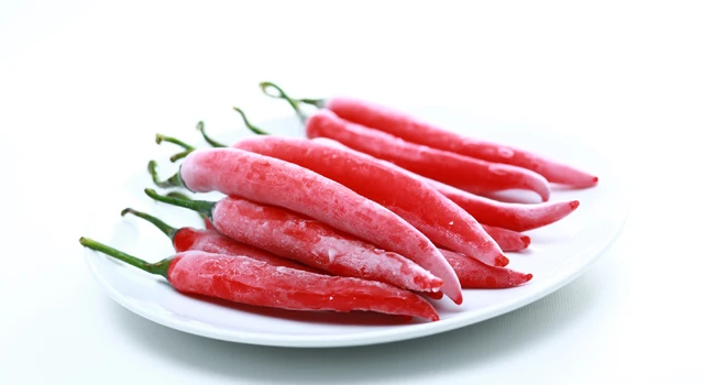 WHOLE SALE CHILI FROZEN/ HOT RED CHILI+84-845-639-639 (Whatsapp)
