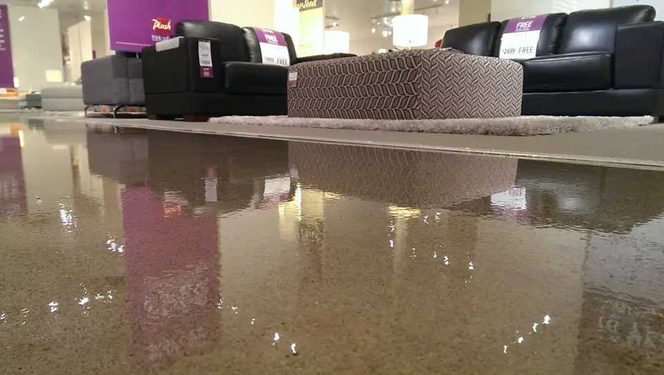 ISONEM EPOXY FLOOR PAINT, INDUSTRIAL FLOORING, HOSPITAL, SCHOOL, MALLS, OFFICES, FACTORIES, WAREHOUSES, INSIDE TANKS