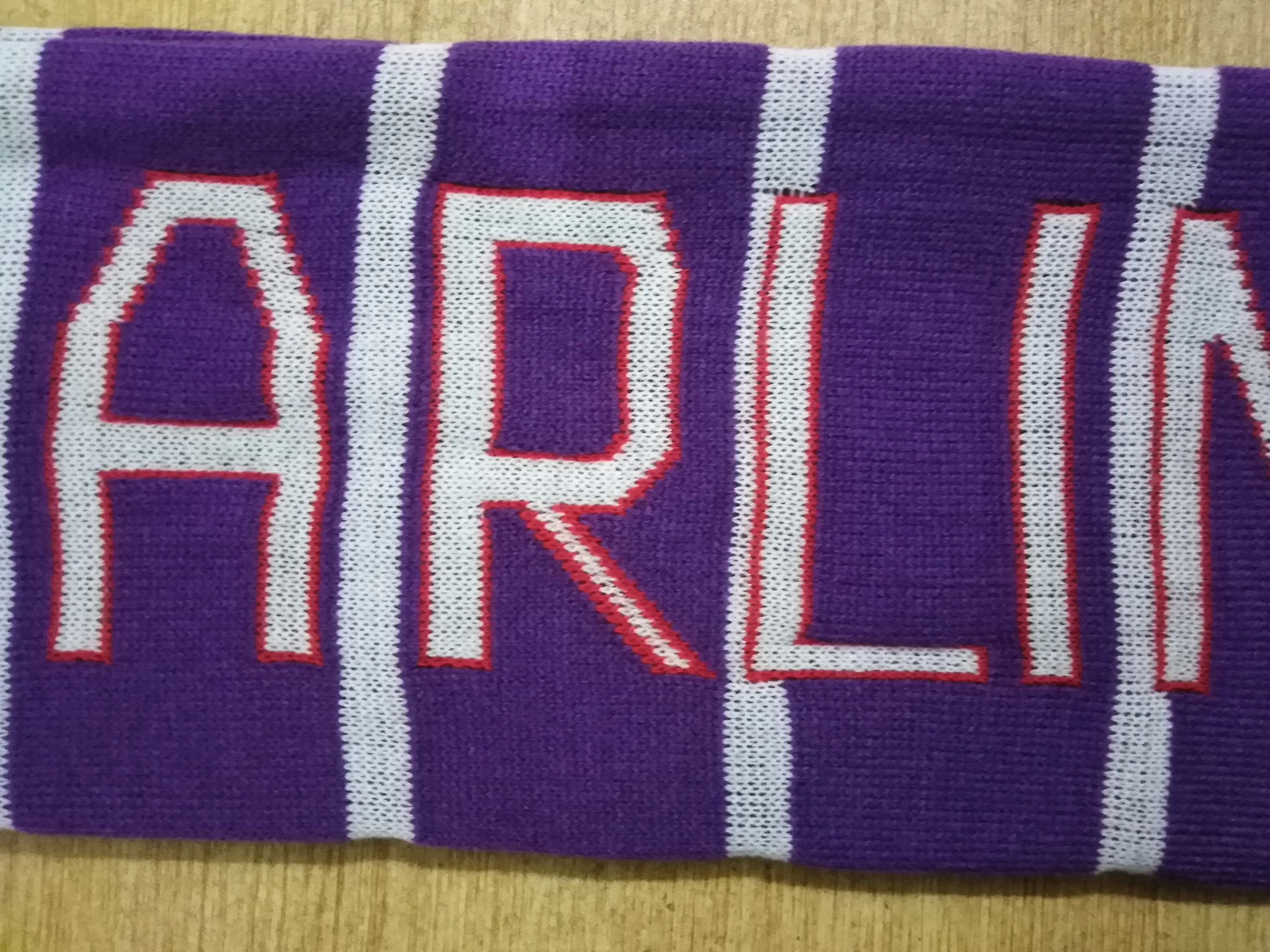 2022 Wholesale 100% Acrylic Knitted Scarves, reversible Scarf, fringes at ends