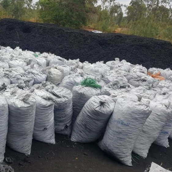 Экспортеры кубинского кокосового угля из Южной Индии