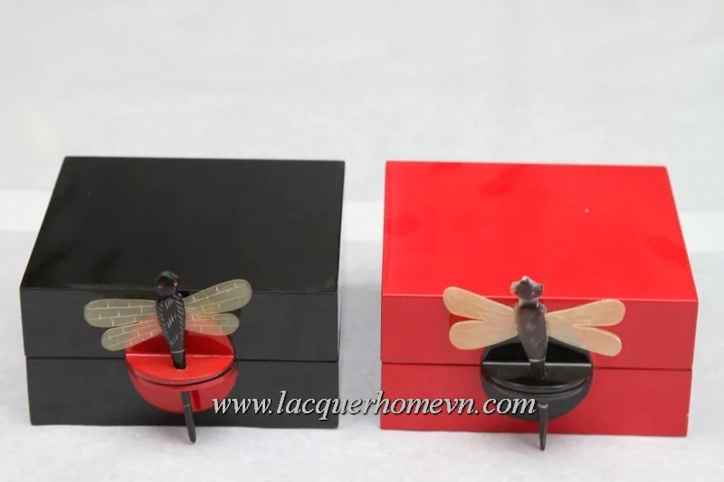 Vietnamese traditional Storage Box with Dragonfly Decoration