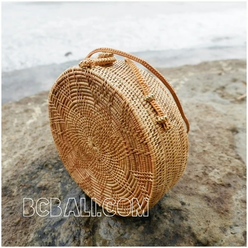 Wholesale Price Straw Rattan Sling Leather Round Circle Handmade with Motif Exellent Design Organic Material