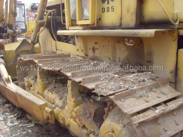 70% new used komatsu dozer d85-18 cheap price