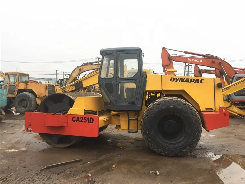 Распродажа, б/у уплотнитель dyna pac CA251D, дорожный каток CA251D/CA301D для продажи