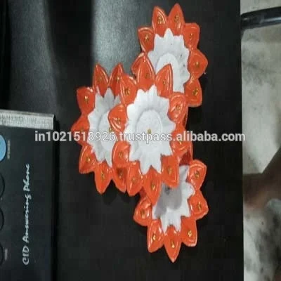 
Colorful and decorative diwali diya 