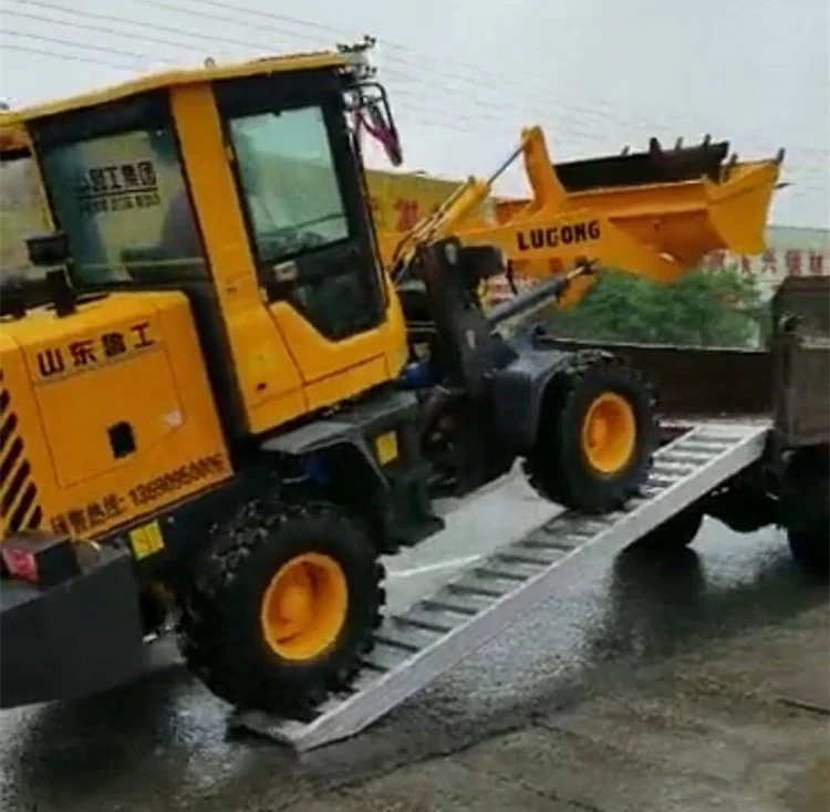 Heavy duty aluminum loading ramps