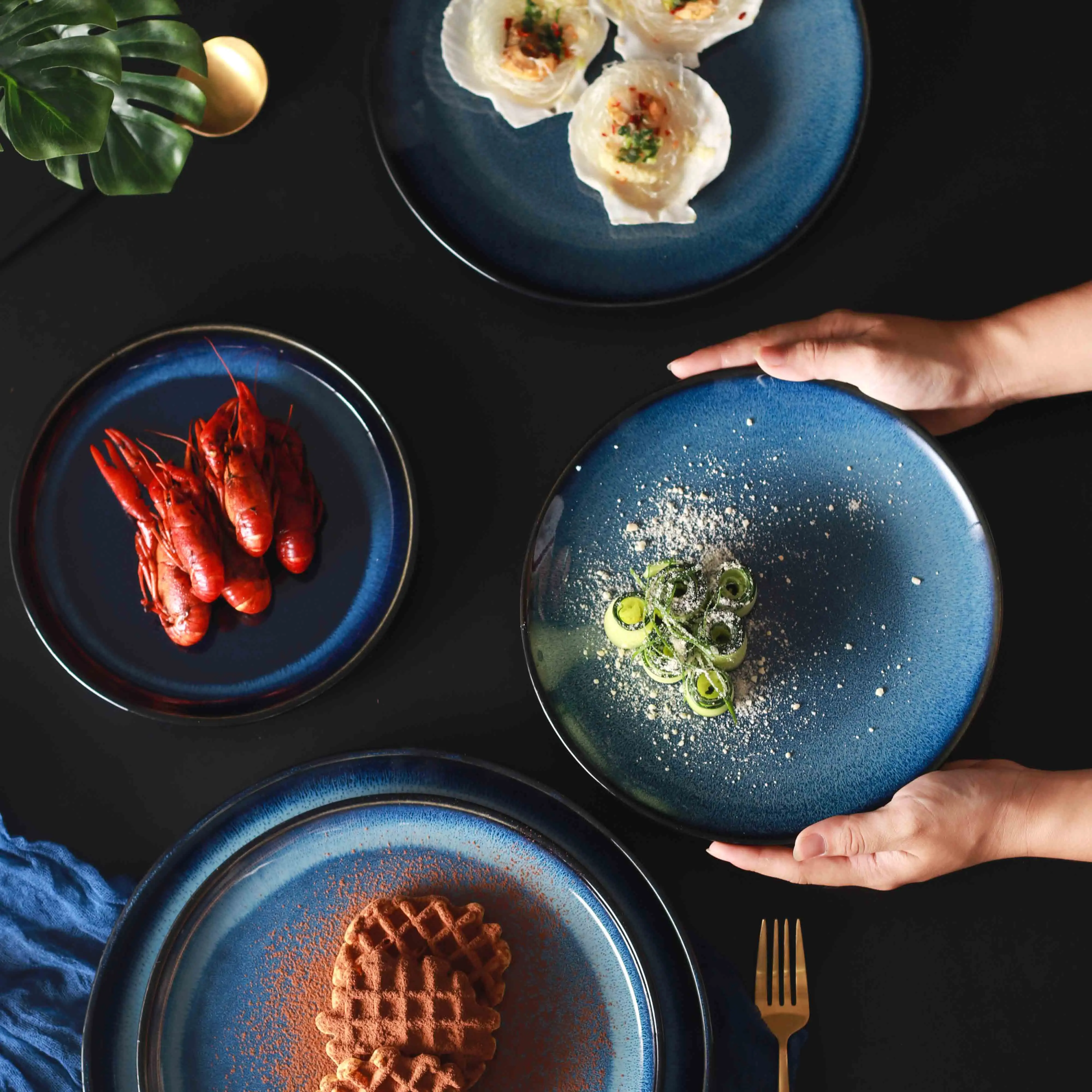 Керамический Fambe Комплектная посуда круглая плоская пластина синий глазурованная с постепенным увеличением пластина синего цвета в западном стиле десерт салат тарелка для стейка