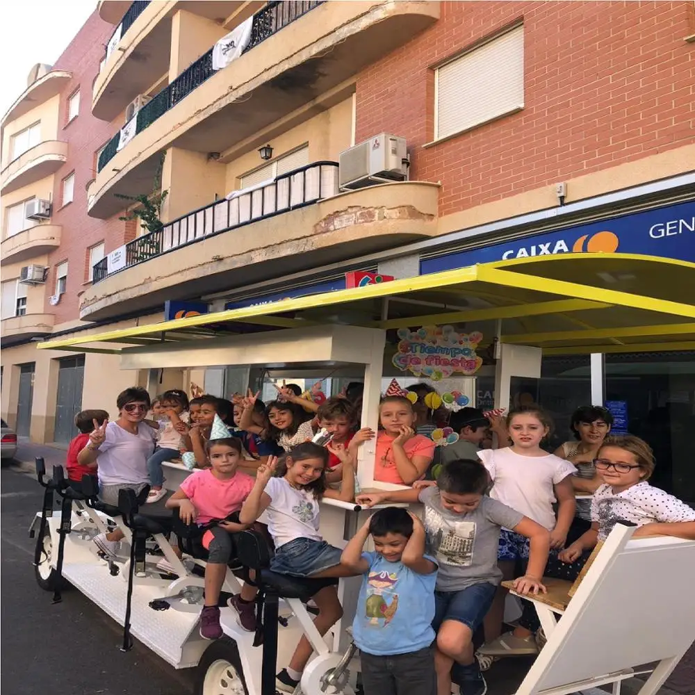 BUS PEDAL CHILDREN FUN