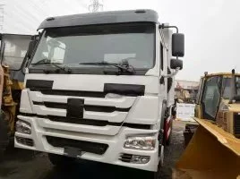 Used Dump truck Howo 99 % New For sale