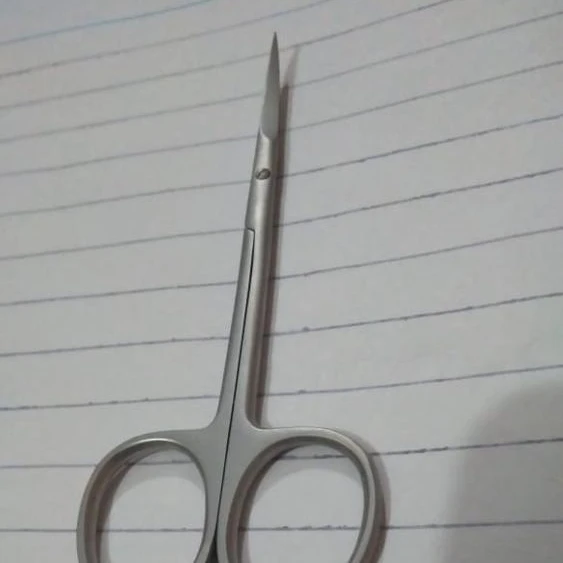 Curved Head Eyebrow Scissor
