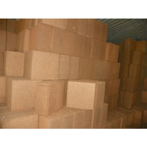 Coco Peat 5 Kg Block CHIP with ISO 9001 - 2008 Certification Coconut Peat 60L