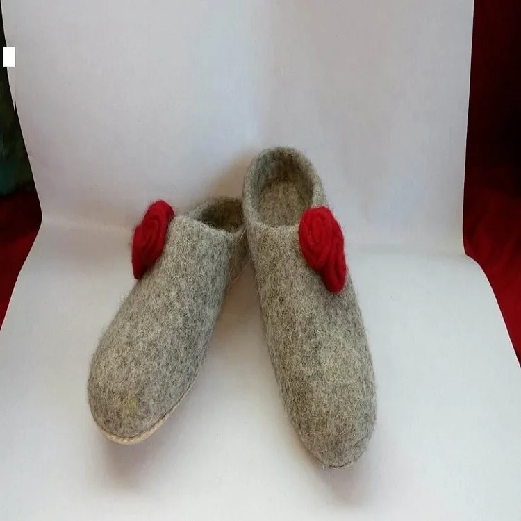 felt slipper