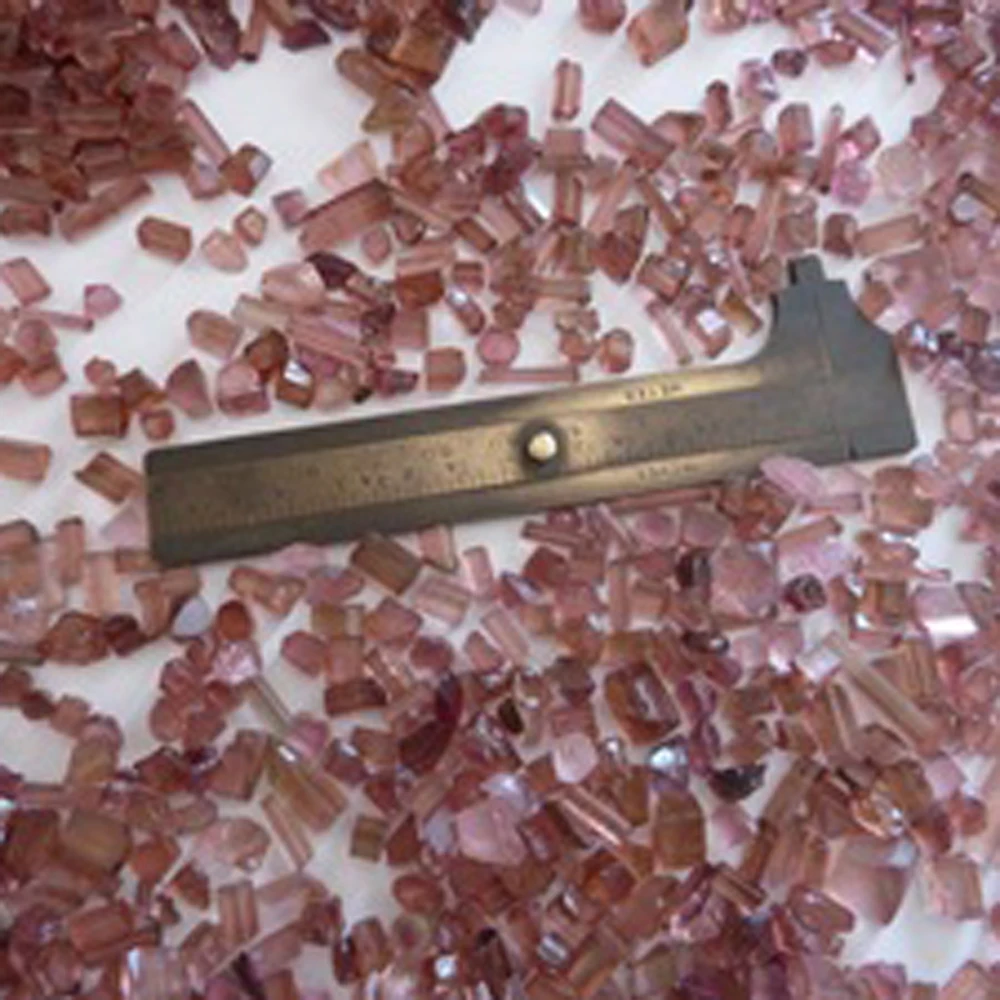 Light pink price of natural rough brazil tourmaline stone product