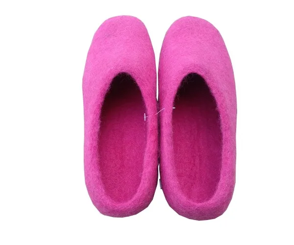 Handmade felt wool shoes with leather sole indoor slippers nepal Wholesale Handcrafted Eco-friendly wool Felt