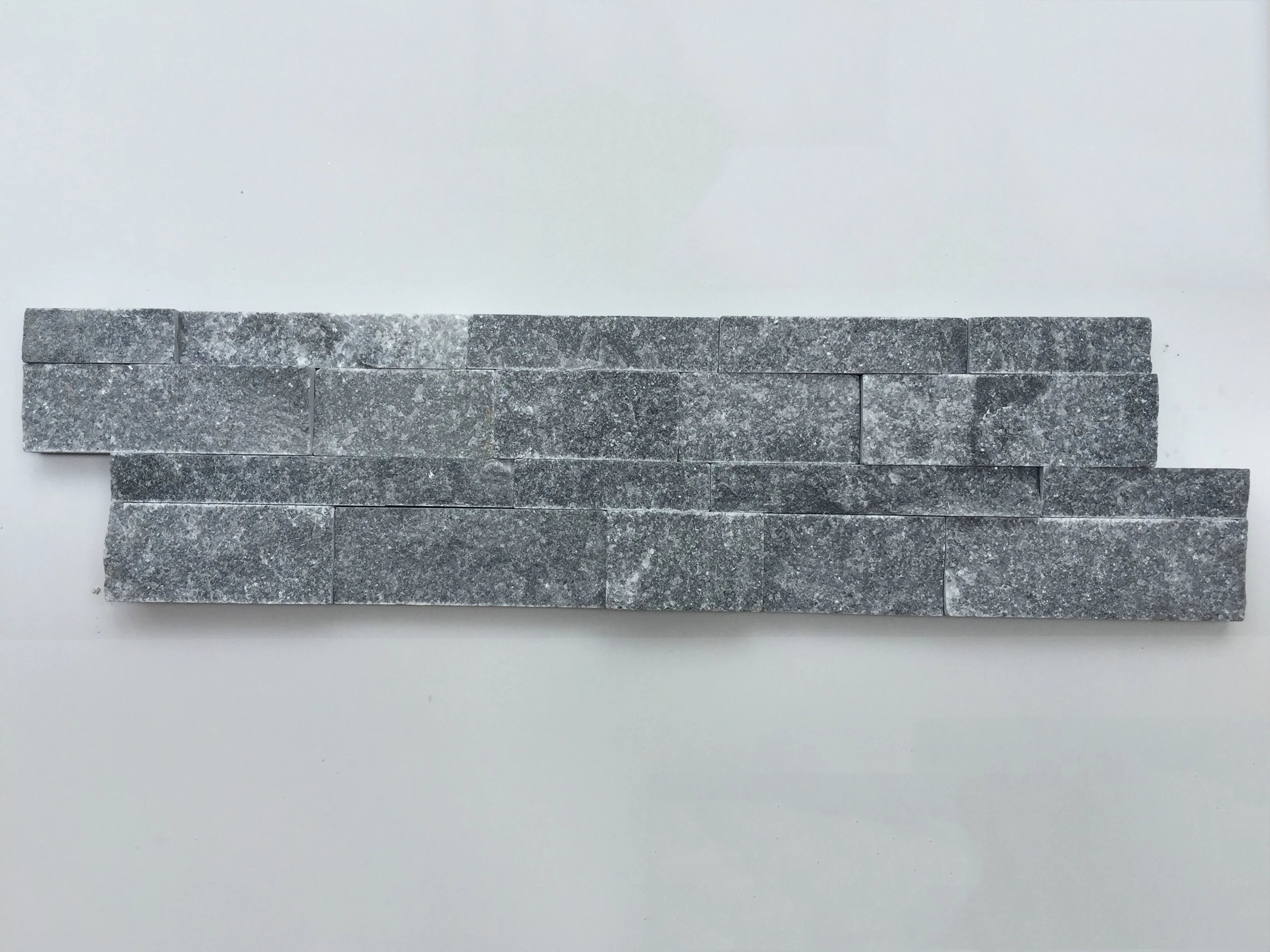 Modern Design Crystal Black LEDGE Marble Stone Tile Polished Culture Stone for Bathroom or Villa Antacid Erosion Resistance