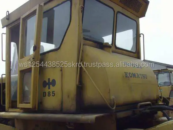 70% new used komatsu dozer d85-18 cheap price