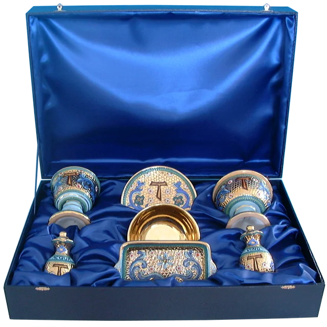 Ceramic church offertory paten hand painted with pure gold hand made in Italy mosaic design bowl paten