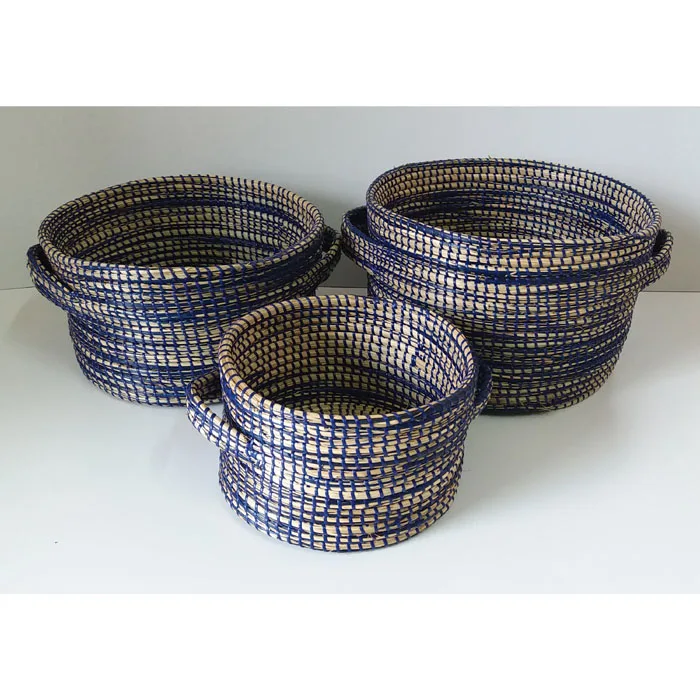 Handmade Bohemian Style Plastic Wicker Basket for Fruit Storage Gift Packing or Holiday Decor Timeless Space Storage Solution