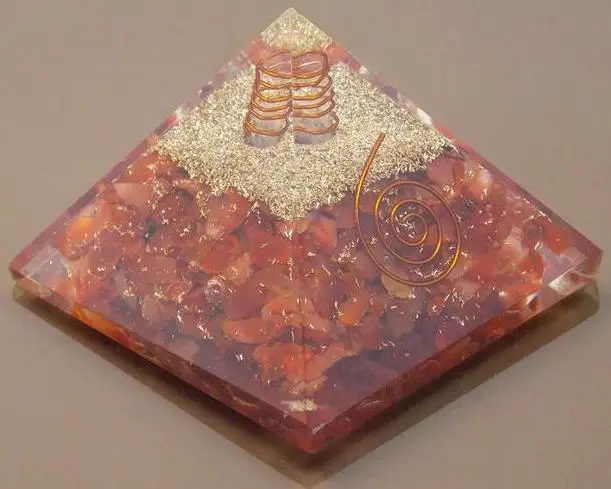 Latest Selling Red Carnelian Orgone Pyramid With Clear Quartz Pencil Point for emf wholesaler and manufacture of orgone product