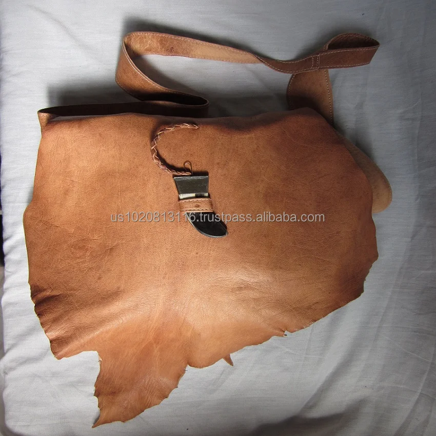 Moroccan Genuine Leather Shoulder Bag With Horn Tusk