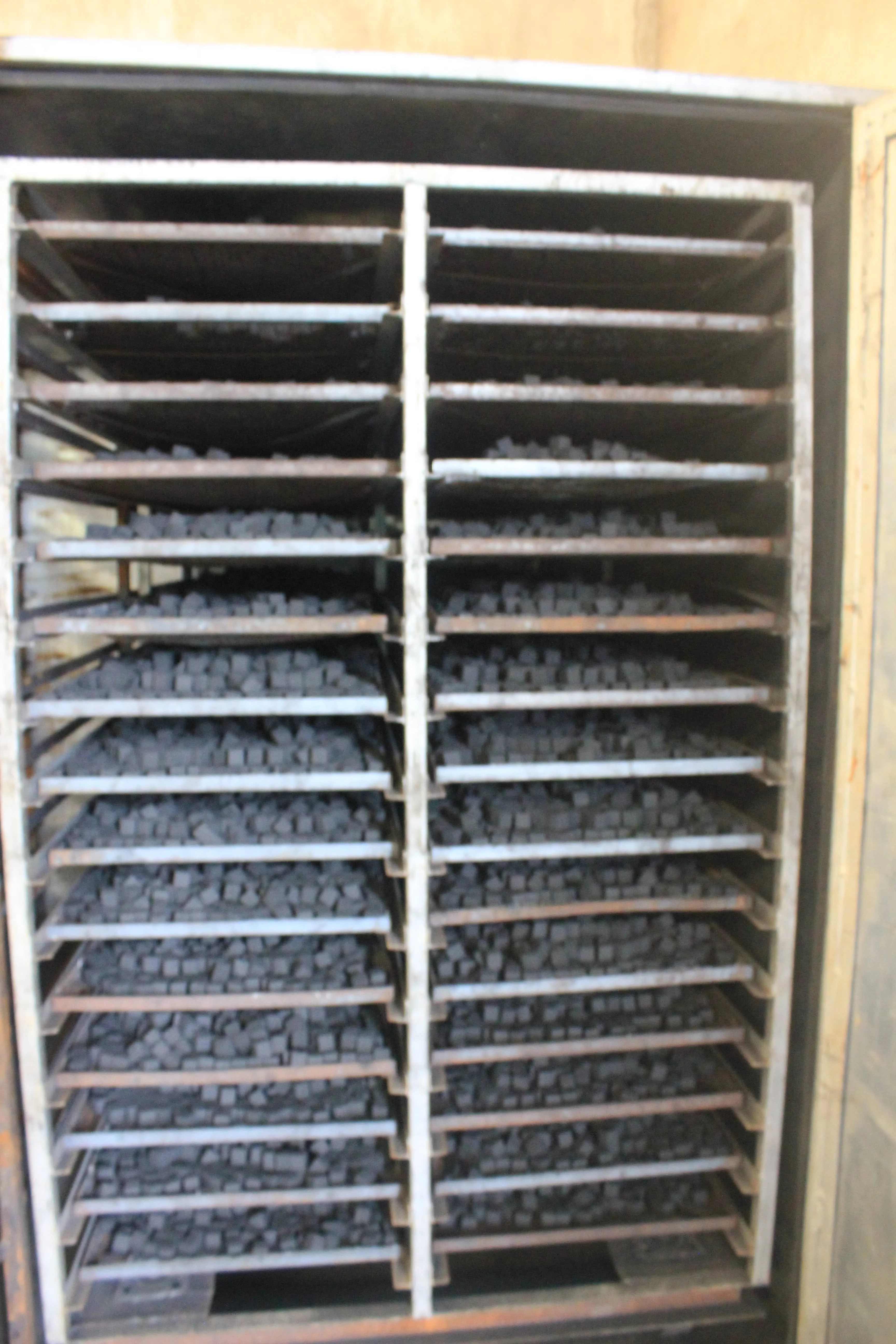 Coconut Shell Charcoal Briquette