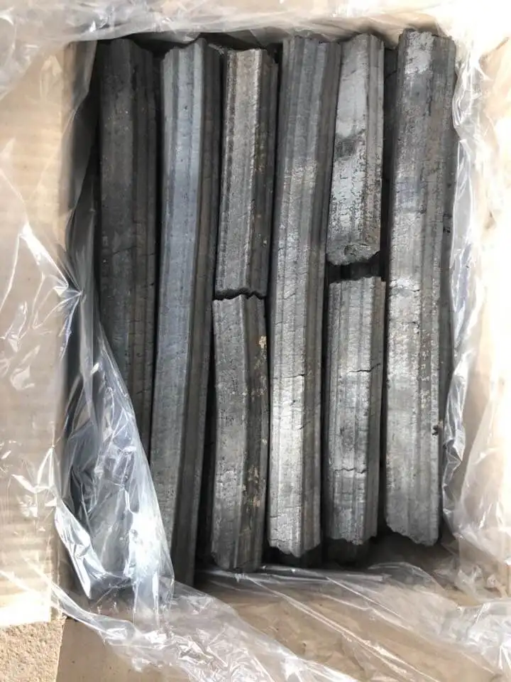 
SAWDUST CHARCOAL FROM VIETNAM FOR MIDDLE EAST MARKET/ BRIQUETTES CHARCOAL 