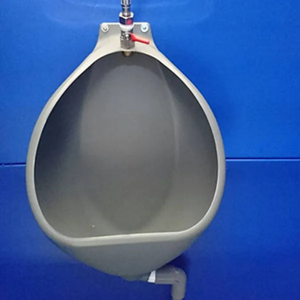 urinal with spray