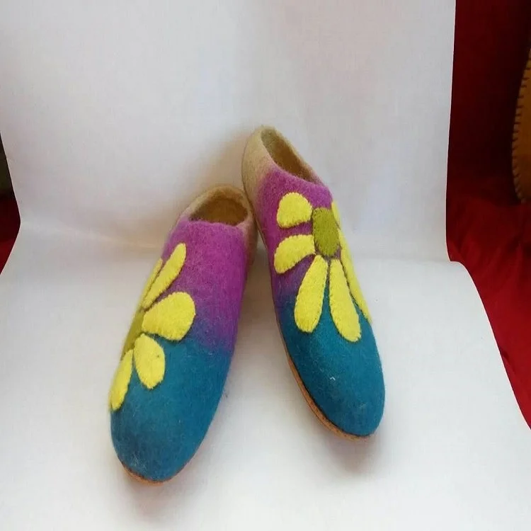 felt slipper