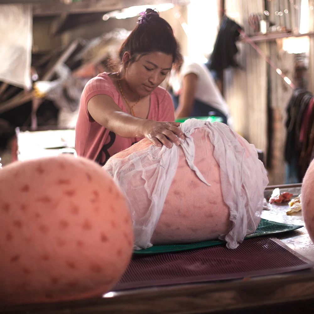FY-CC-017 Animal Eared Cat Cave Warm and Cozy Pet Bed Eco-friendly New Zealand Wool Felted by Skilled Women Artisan from Nepal