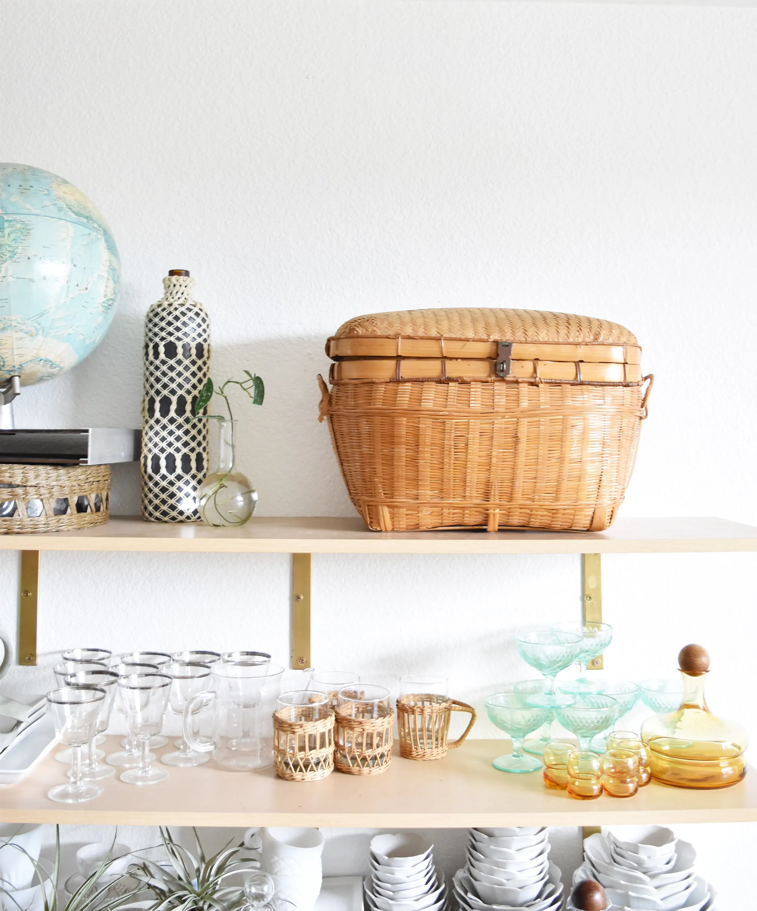 Hamper basket gift bamboo products wholesale 100% handmade   buying in large quantity