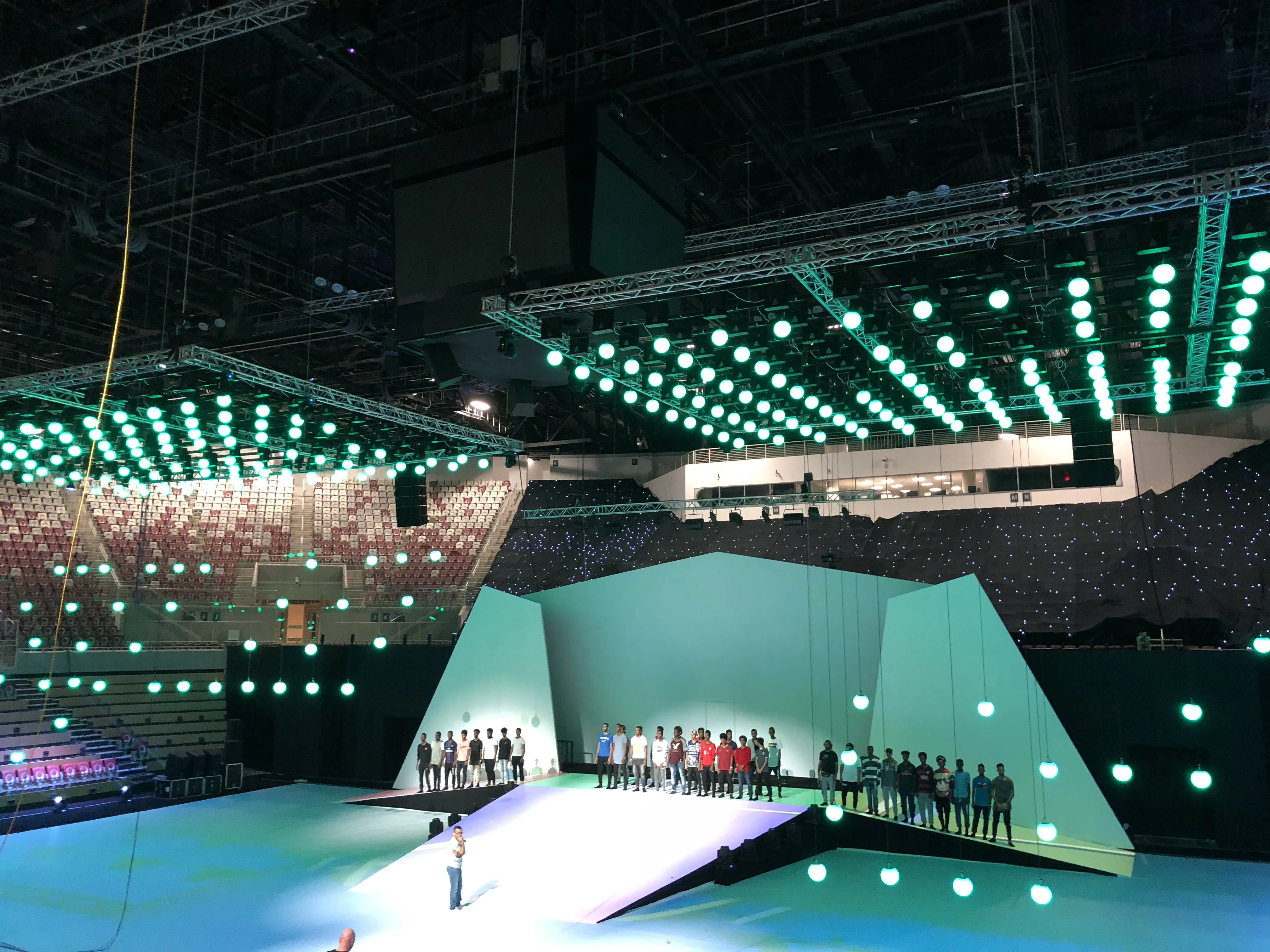 Dragon mart online shopping in Dubai kinetic lights disco ball