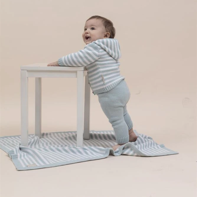 Вязаная детская одежда из органического хлопка