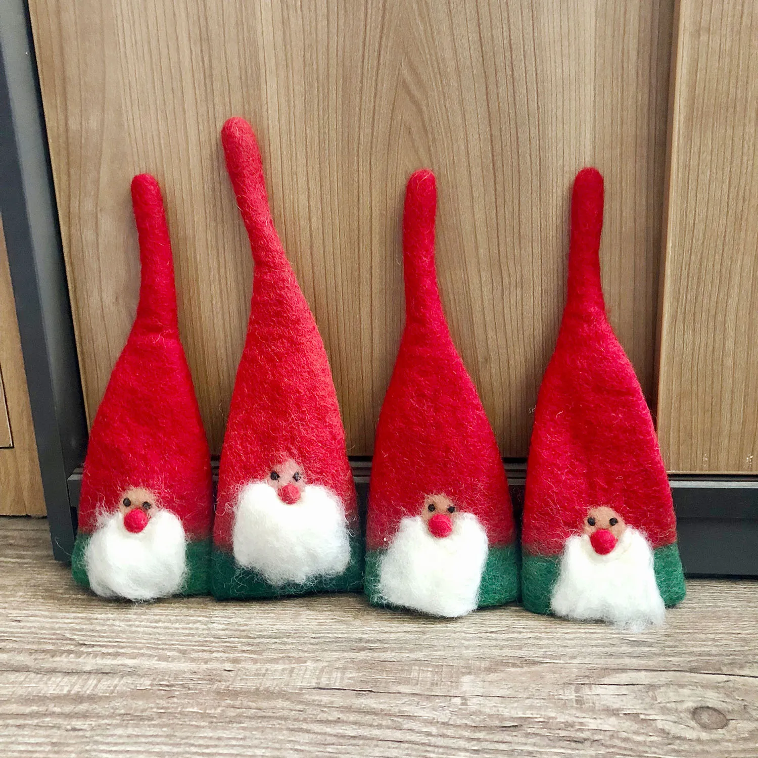 CDO-004, Christmas Felt Toy Hand Puppet for Kids, Home Decor and Festivals, Made in Nepal by Skilled and Talented Women Artisans