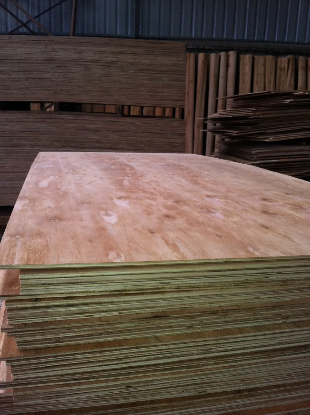 VIETNAM SANDED PLYWOOD  (2 TIMES HOT PRESSED)