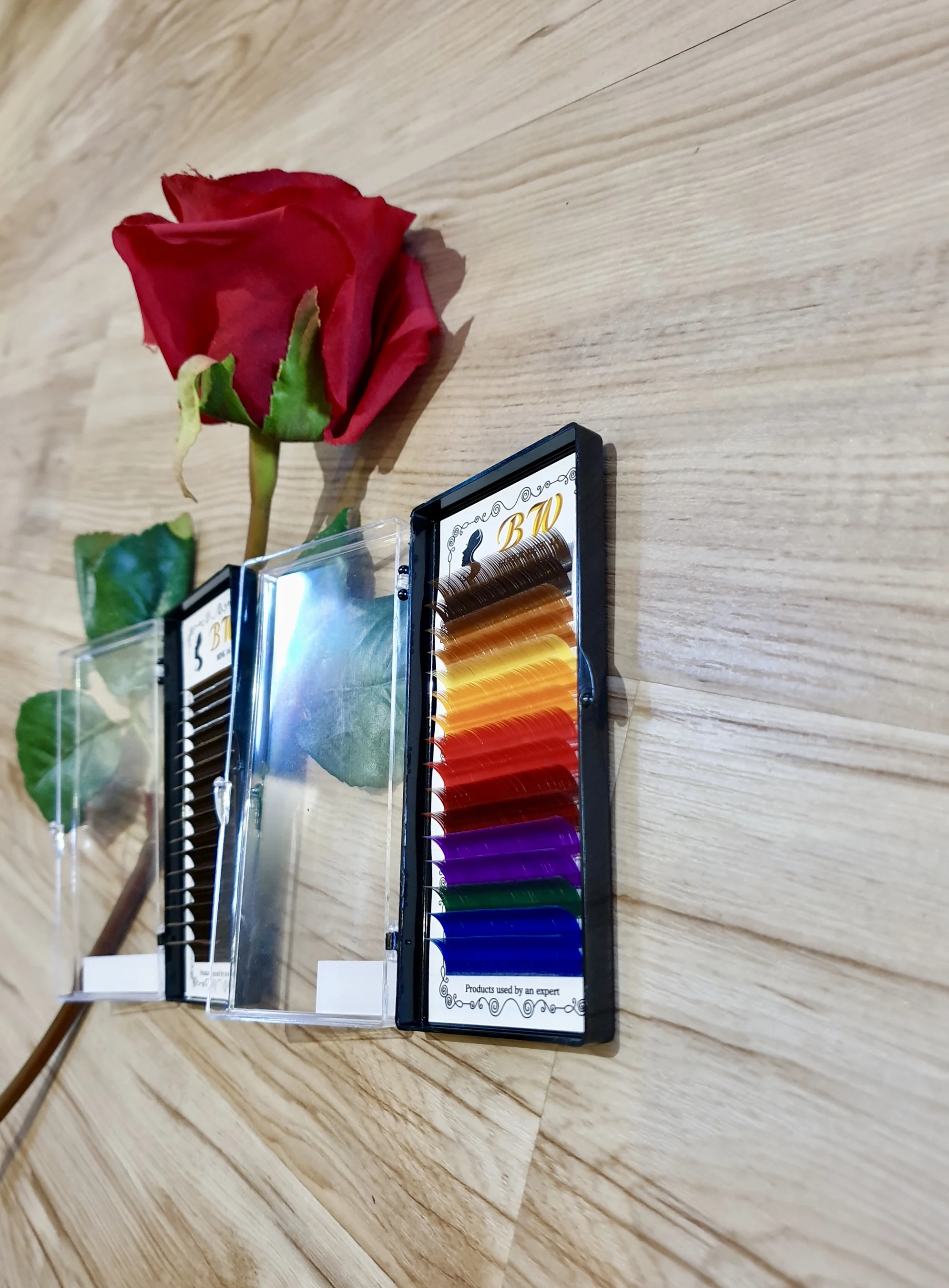 
hot sale!!! Super black fiber mink & silk eyelash extension tray good quality Korea of the manufacturing in Vietnam 